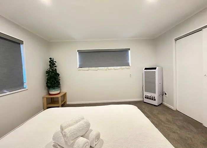 Natural Geothermal Hot Spring Retreat * Rotorua